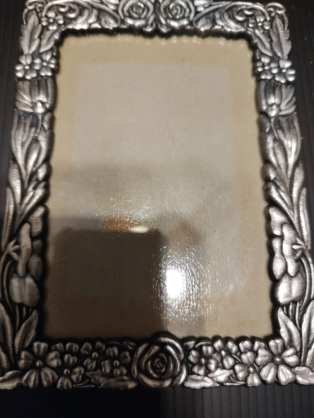 🌹🩶🌹Darling Vintage 90's Pewter Rose Floral Tabletop Picture Frame